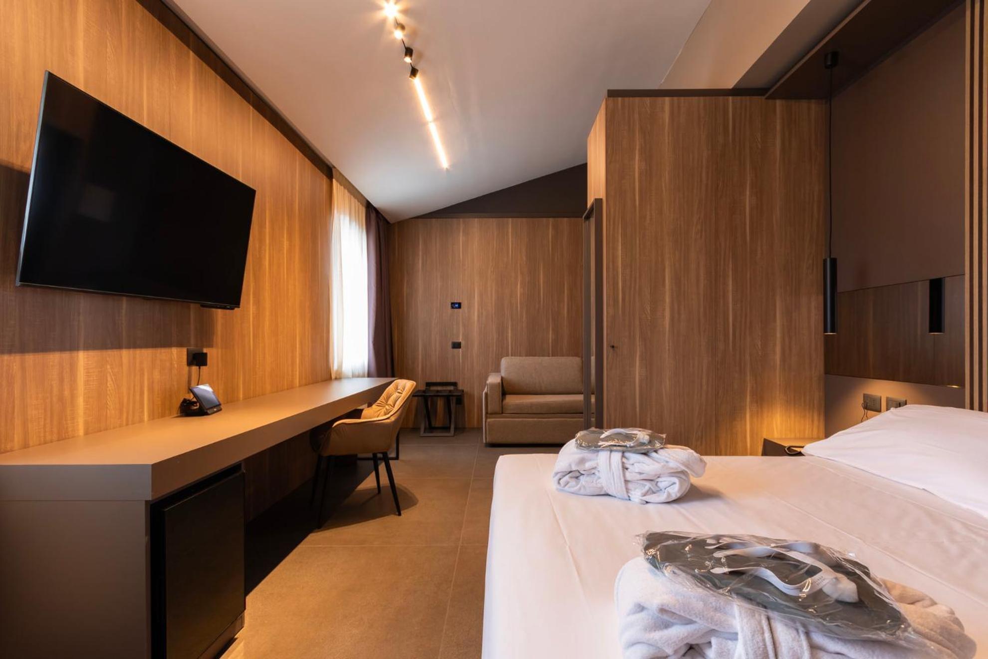 Sport Village Hotel & Spa Castel Di Sangro Ngoại thất bức ảnh